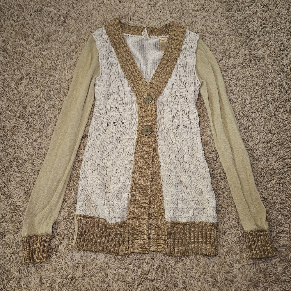 BKE Long Length V-Neck Cardigan Sweater Women's Size‎ S Beige Green Cream